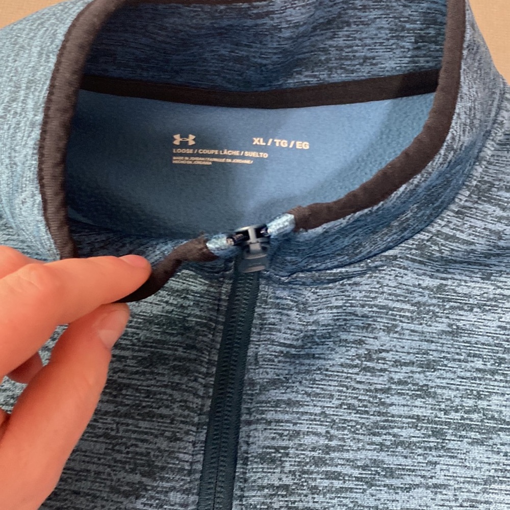 Under Armour quarter zip - Picture 7 of 7